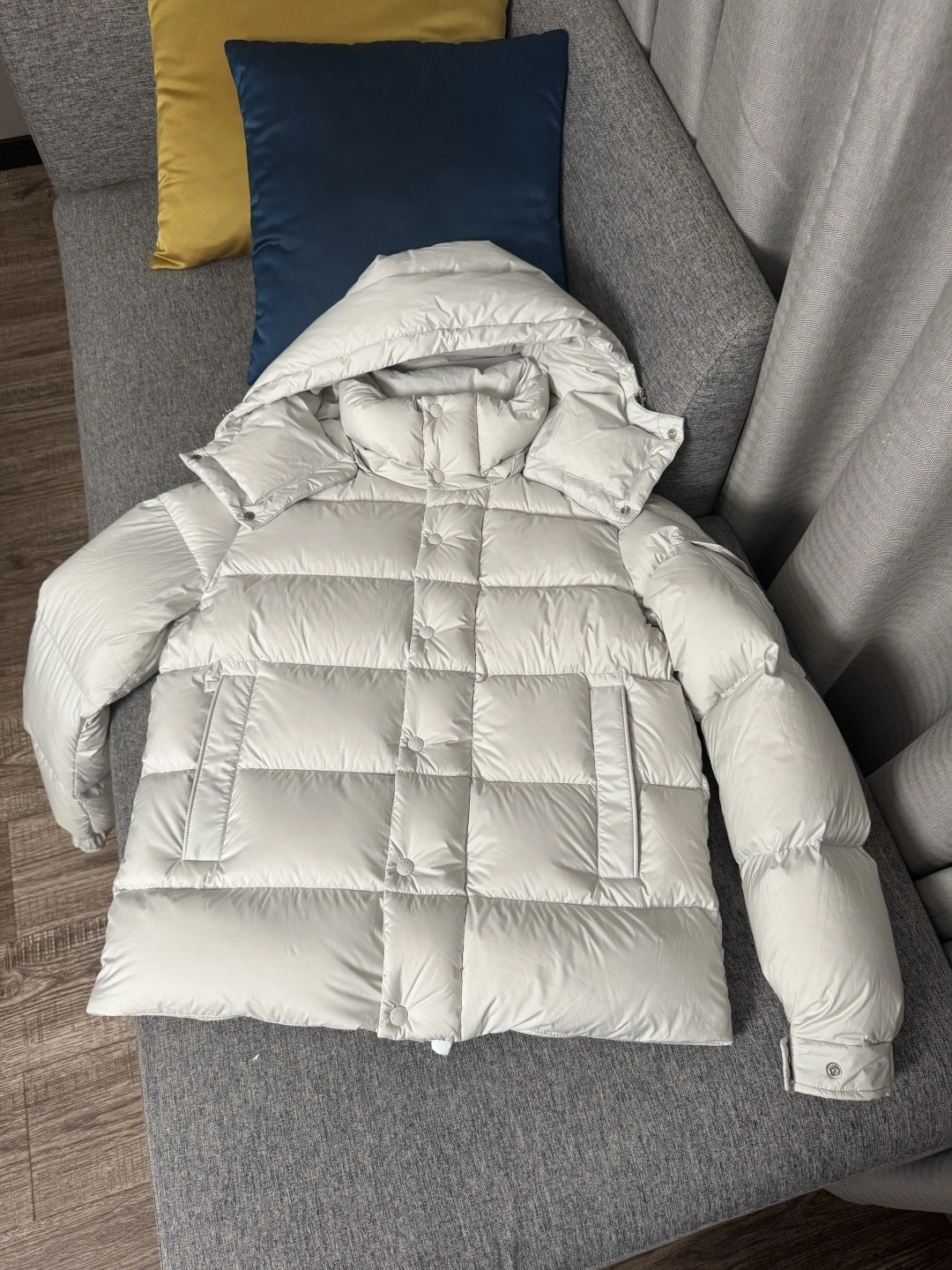 & wg.luxury-- 7o9385r Down jacket goose down 5colour item: E-F409I1523-5